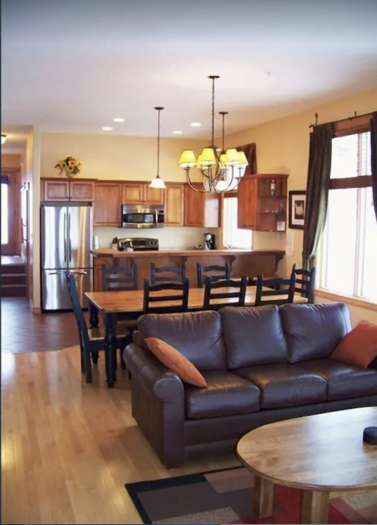 kimberley ski-in lodge