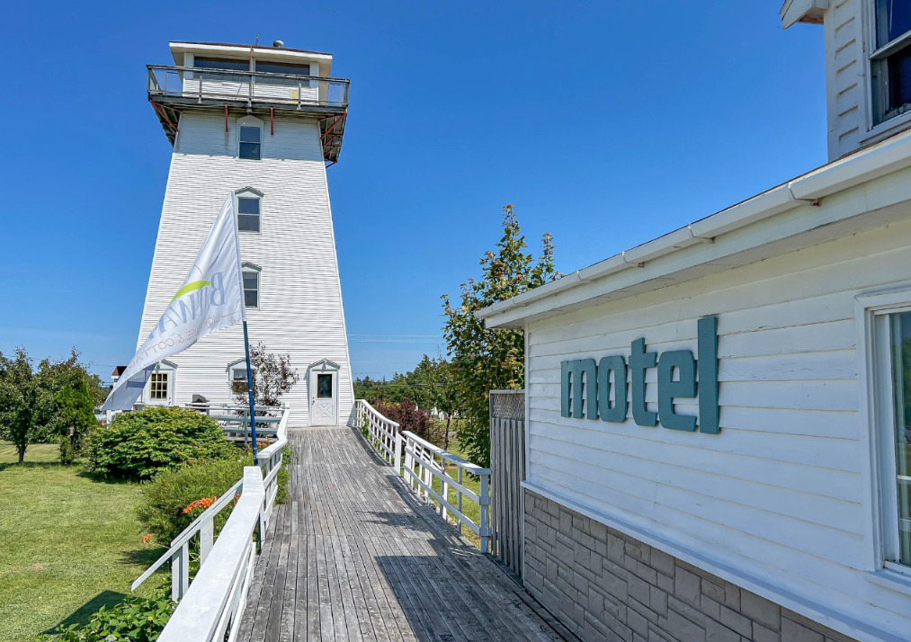 Baywatch Lighthouses & Cottages