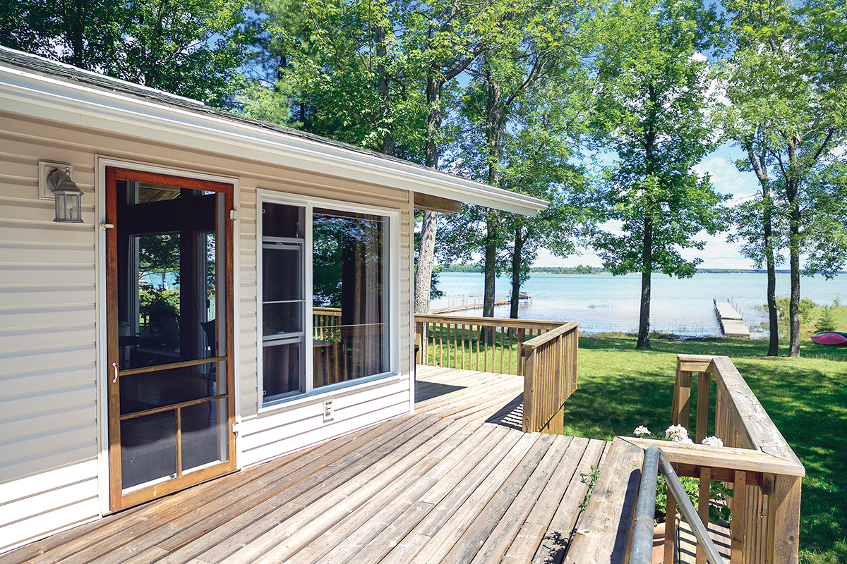 Bill Creeden’s bunkie deck