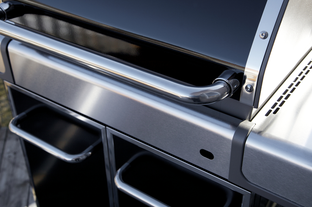 A new propane barbecue, close cropped