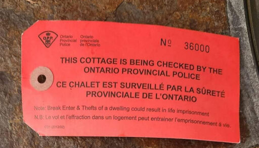 Image example of the red tag appearing on some Parry Sound cottages