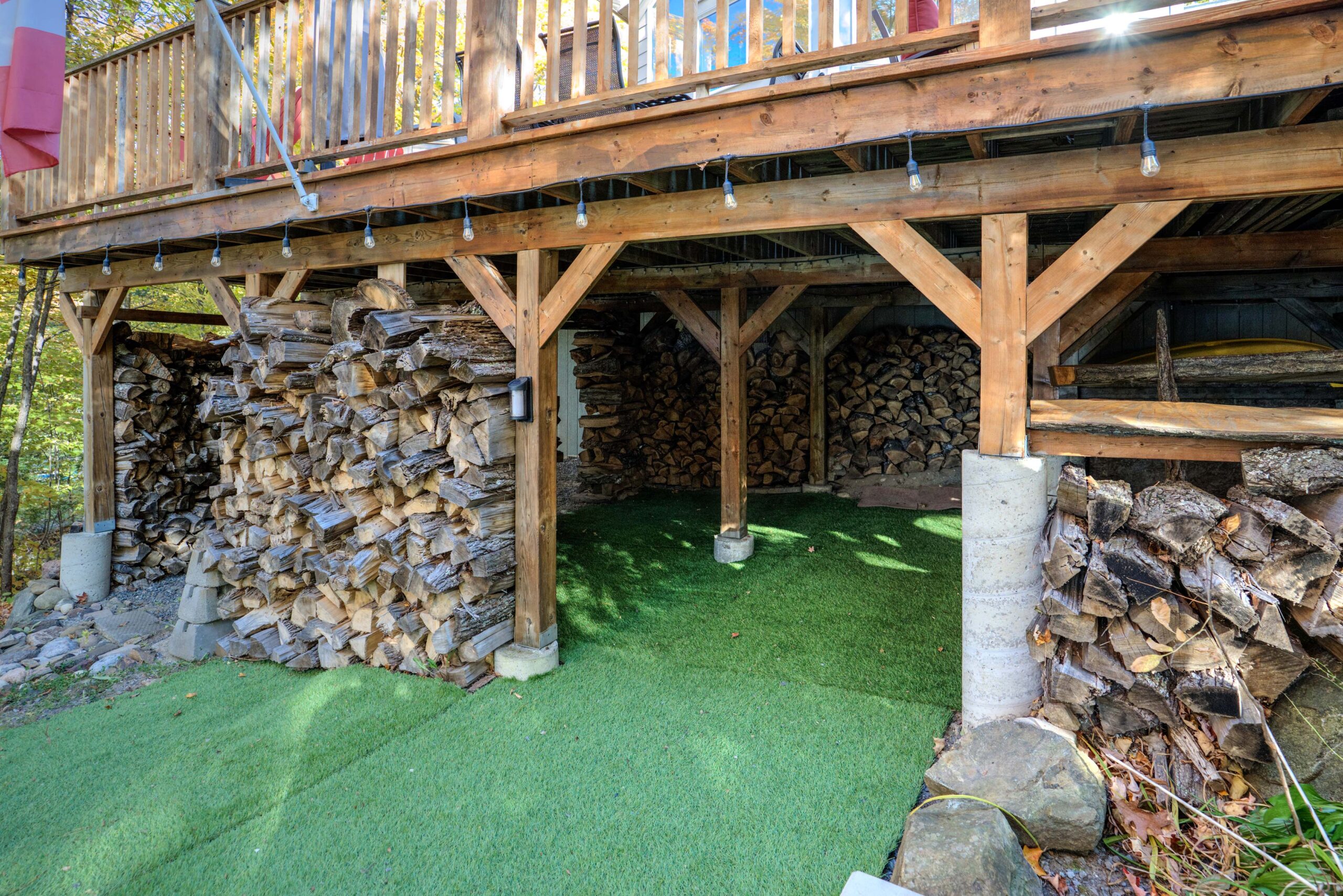 An empty storage area under a vaulted foundation