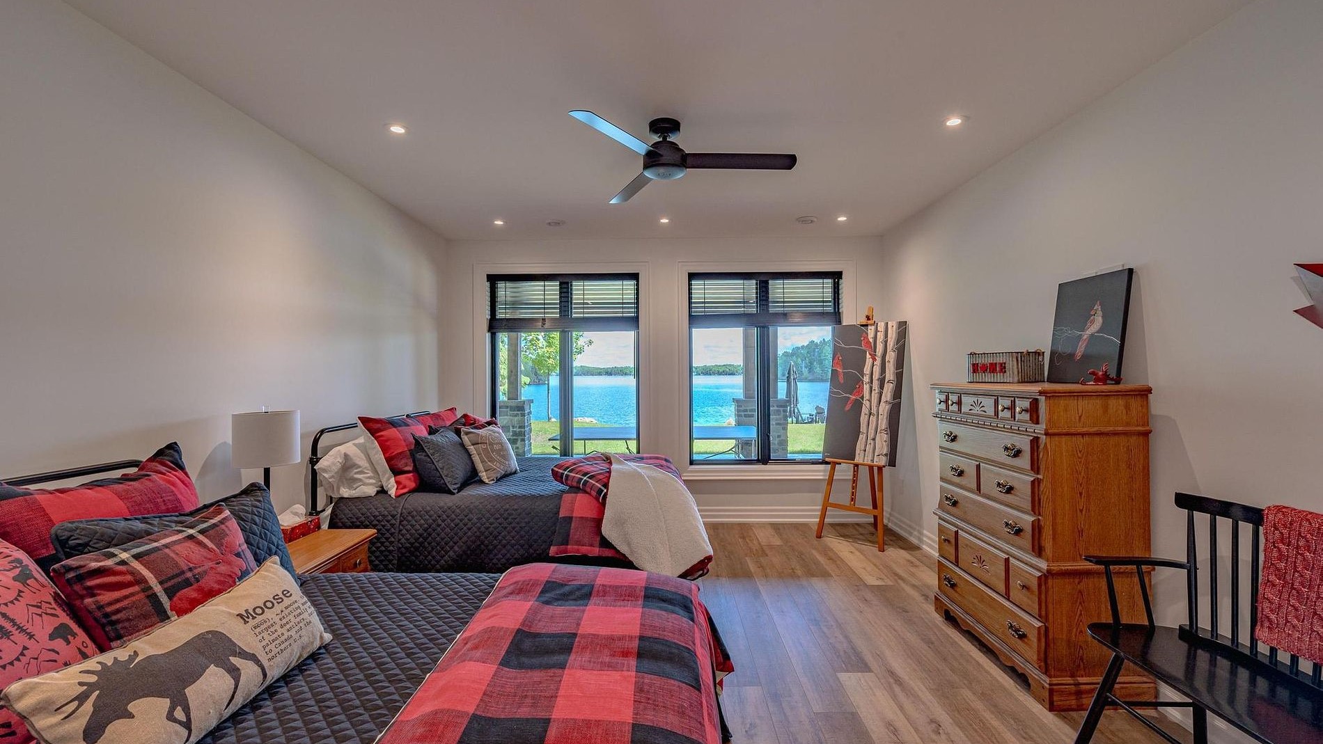 Cottage basement bedroom