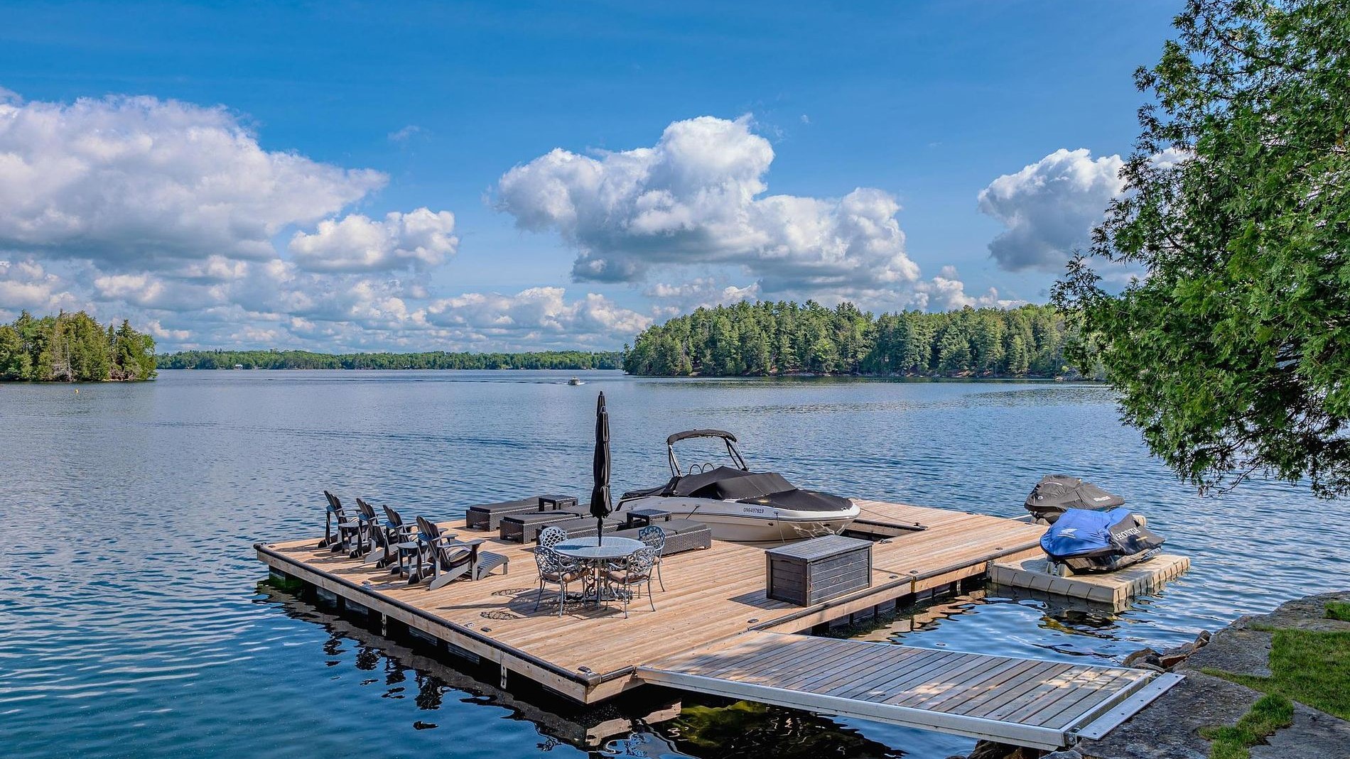 Cottage dock on Jack Lake